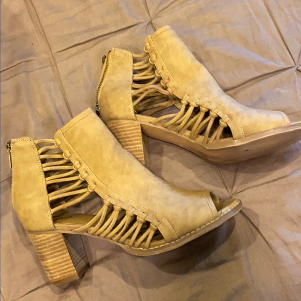 Wedge Heels